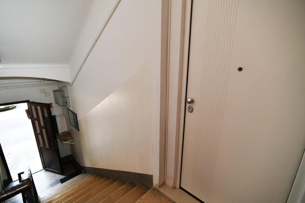 Nicole Apartment Rijeka Buitenkant foto